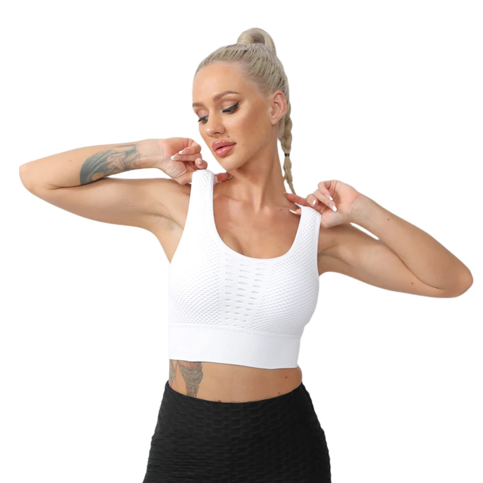 Seamless Yoga Sports Bra – Breathable, Supportive & Stylish - OJABay